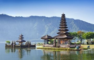 Best 6 Days 5 Nights Singapore and Bali Trip Package