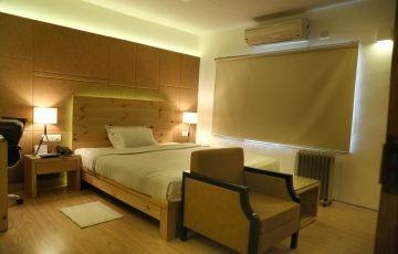 Family Getaway 2 Days 1 Night Dehradun Holiday Package