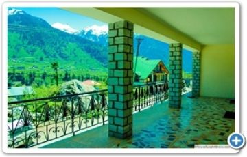 Heart-warming 4 Days 3 Nights Kullu, Manali, Manikaran and Rohtang Pass Tour Package