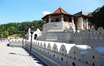 Amazing 5 Days 4 Nights Nuwara Eliya Holiday Package