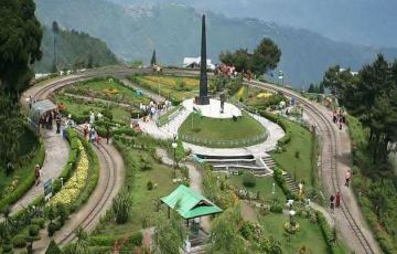 Experience 7 Days 6 Nights Gangtok, Pelling with Darjeeling Vacation Package