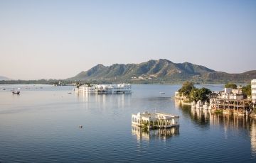 Beautiful 5 Days 4 Nights Delhi, Udaipur, Jaipur and Mount Abu Trip Package