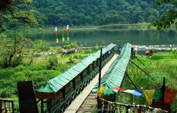 Family Getaway 6 Days 5 Nights Pelling Tour Package