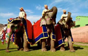 2 Days 1 Night Agra with Jaipur Holiday Package