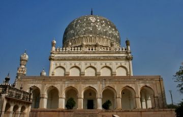 Family Getaway 3 Days 2 Nights Hyderabad Trip Package