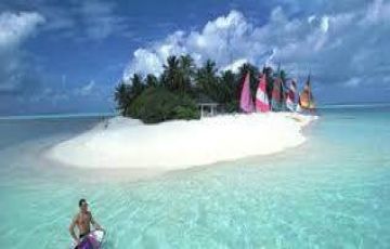Heart-warming 4 Days 3 Nights Maldives Tour Package
