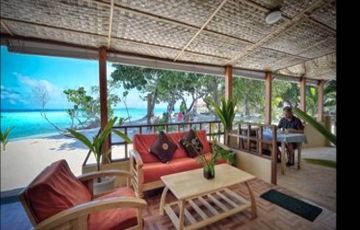 Heart-warming 4 Days 3 Nights Maldives Trip Package