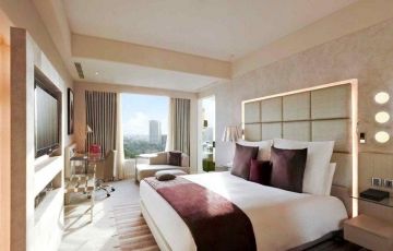 Pleasurable 2 Days 1 Night New Delhi with Gurgaon Holiday Package