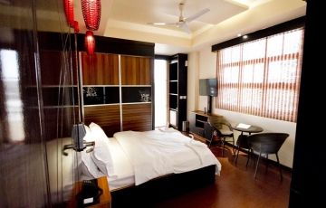 Experience 4 Days 3 Nights Maldives Vacation Package