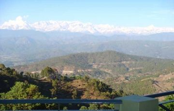 Heart-warming 7 Days 6 Nights Delhi, Nainital, ranikhet with Kausani Holiday Package