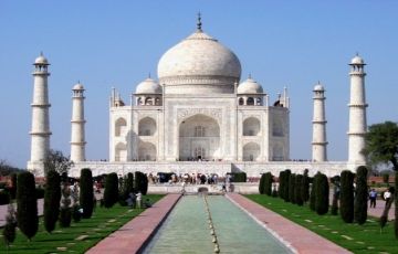 Family Getaway 3 Days 2 Nights Agra with Jaipur Holiday Package