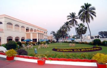 Amazing 4 Days 3 Nights Puri Vacation Package