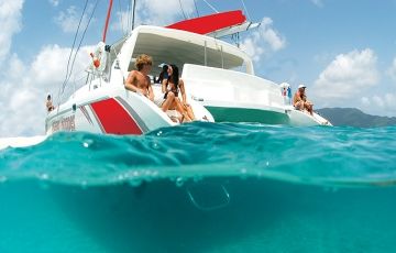 Heart-warming 5 Days 4 Nights Mauritius Trip Package