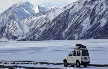 Amazing Kullu Tour Package for 7 Days 6 Nights