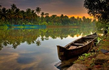 Heart-warming 6 Days 5 Nights Cochin, Munnar, thekkady and alleppey Tour Package