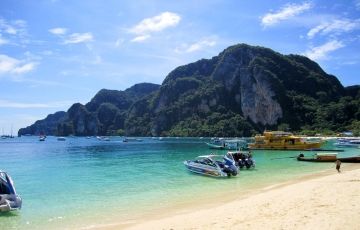 Heart-warming 6 Days 5 Nights Bangkok and Pattaya Vacation Package