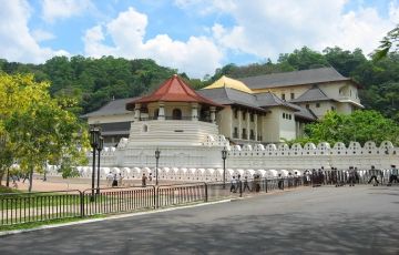 Best Negombo Tour Package for 4 Days 3 Nights