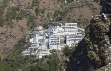 Magical 3 Days 2 Nights Pathankot, Katra and Shivkhori Trip Package