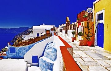 Memorable 8 Days 7 Nights Athens, Santorini with Vienna Trip Package