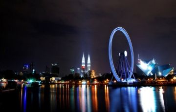 Pleasurable 7 Days 6 Nights Kuala Lumpur and Singapore Tour Package