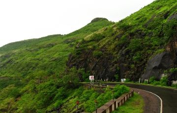 Ecstatic 4 Days 3 Nights Mahabaleshwar, Panchgani Darshan and Pratapgarh Darshan Tour Package