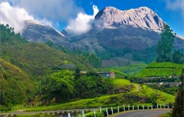 Memorable 14 Days 13 Nights Trivandrum, Kovalam, Kumarakom with Munnar Vacation Package