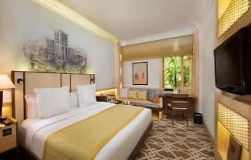 Heart-warming Dubai Tour Package for 2 Days 1 Night