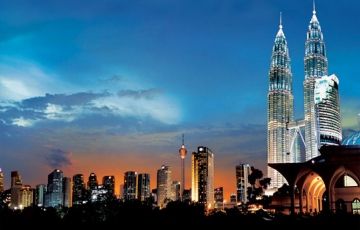 Family Getaway 5 Days 4 Nights Kuala Lumpur and Genting Vacation Package