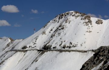 Beautiful 7 Days 6 Nights Leh, Nubra Valley and Khardungla Vacation Package