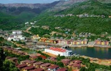 Ecstatic 6 Days 5 Nights Mumbai, Lonavala, Pratapgad with Mahabaleshwar Vacation Package