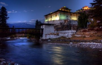 Beautiful 6 Days 5 Nights Phuentsholing, Punakha, Paro with Thimphu Trip Package