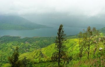 Amazing 5 Days 4 Nights Mahabaleshwar Tour Package