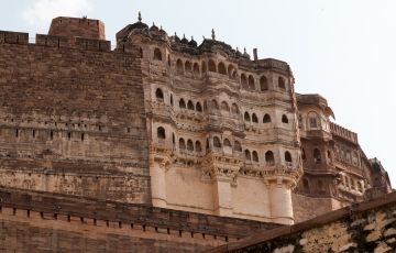 Experience 5 Days 4 Nights Udaipur with Jodhpur Tour Package