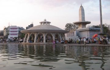 Divine Mumbai, Shirdi, Nasik Tour