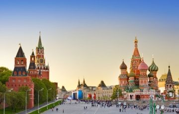 Memorable 6 Days 5 Nights Petersburg with Moscow Trip Package