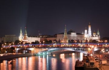 Memorable 6 Days 5 Nights Petersburg with Moscow Trip Package