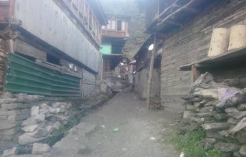 Pleasurable 3 Days 2 Nights Kasol, Manikaran and Malana Village Vacation Package