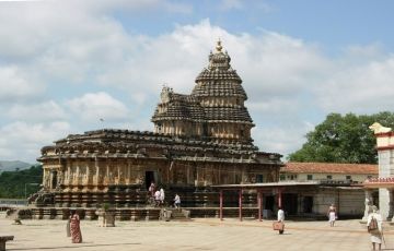 Family Getaway 5 Days 4 Nights Horanadu, Murdeshwar, Kollur and Belur Trip Package