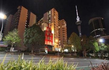 Beautiful Auckland Tour Package for 3 Days 2 Nights