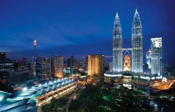 Amazing 4 Days 3 Nights Kuala Lumpur with Batu Caves Tour Package