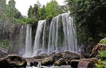 Best 7 Days 6 Nights Siem Reap, Banteay Srei, Phnom Kulen with Beng Mealea Vacation Package