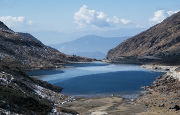 Experience 7 Days 6 Nights Gangtok, Pelling, Tsomgo Lake with Darjeeling Holiday Package