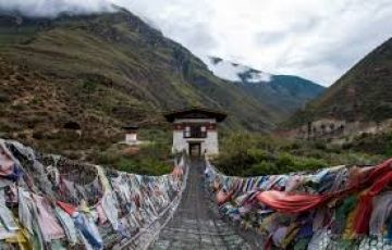 Memorable 10 Days 9 Nights Pelling Vacation Package