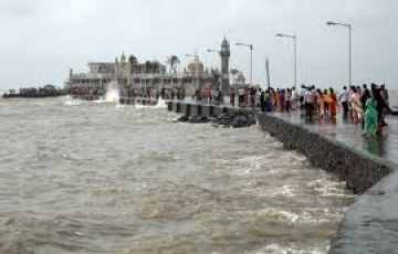 Ecstatic 12 Days 11 Nights Mumbai Honeymoon Trip Package