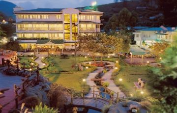 Ecstatic 6 Days 5 Nights Kumarakom Holiday Package