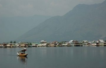 Magical Srinagar Tour Package for 6 Days 5 Nights