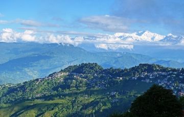 Ecstatic 6 Days 5 Nights Kalimpong, Gangtok with Darjeeling Vacation Package