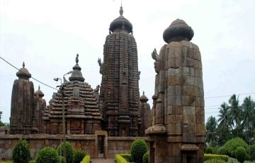 Beautiful 3 Days 2 Nights Bhubaneshwar, Dangamal and Bhitarkanika Wildlife Sanctuary Tour Package