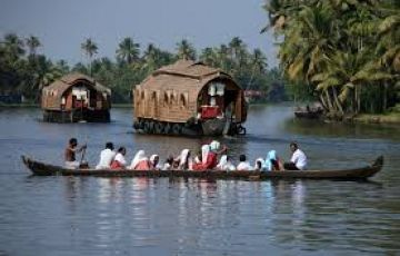 Heart-warming 5 Days 4 Nights Cherai Beach Vacation Package