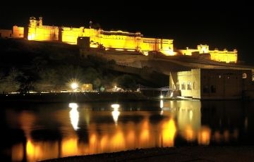 Ecstatic 3 Days 2 Nights Chandigarh and Jaipur Tour Package